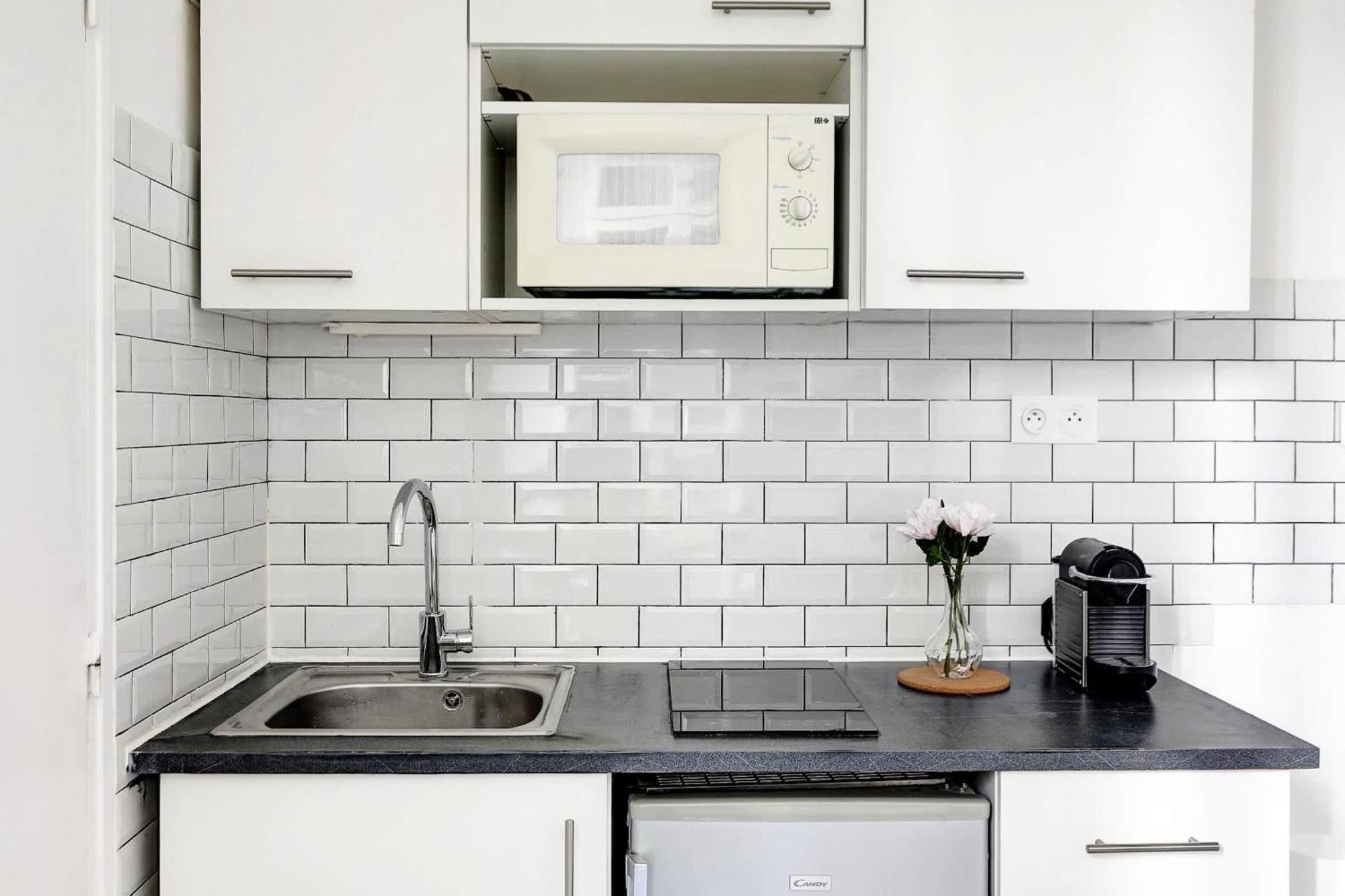 Cozy Near Eiffel Tower & Invalides & Seine * Parijs